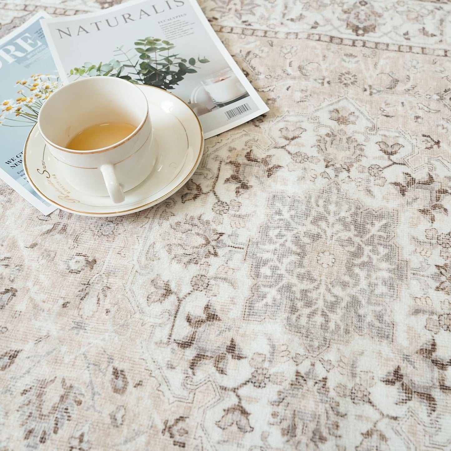 FLICKERGIFT 2x6 Hallway Washable Runner Rug : Vintage Soft Kitchen Laundry Runner with Non Slip Backing Farmhouse Entryway Living Room Floor Mat Stain Resistant Carpet for Bedroom Bathroom Distressed Beside Rug